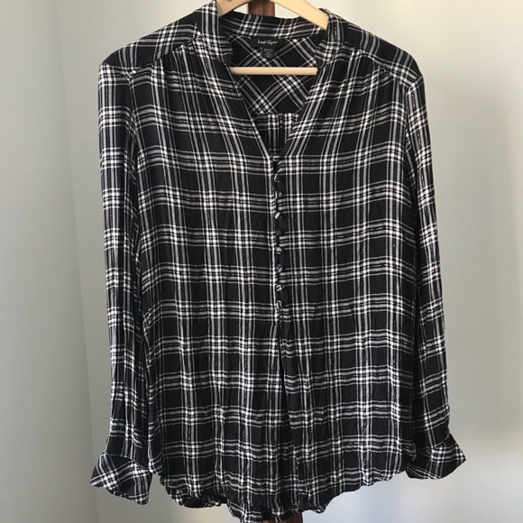 Lord + Taylor Plaid button up blouse Small - Picture 2 of 7